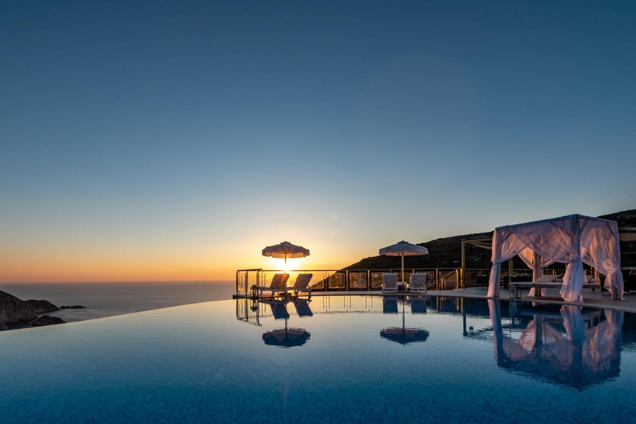Petani Bay Hotel - Adults Only Vóvikes Eksteriør billede